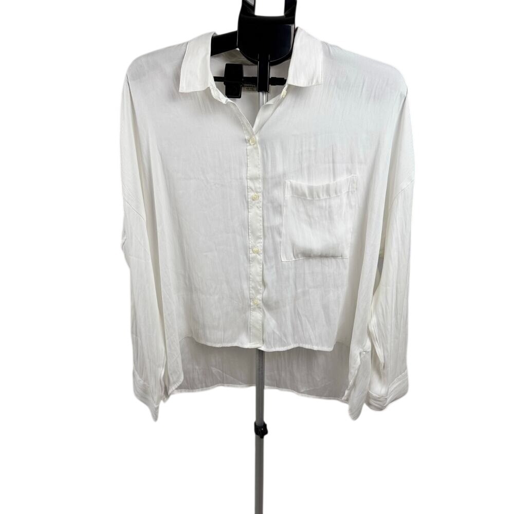 NWT Abercrombie & Fitch W Medium Ivory Cropped Button Down Blouse Satin Look